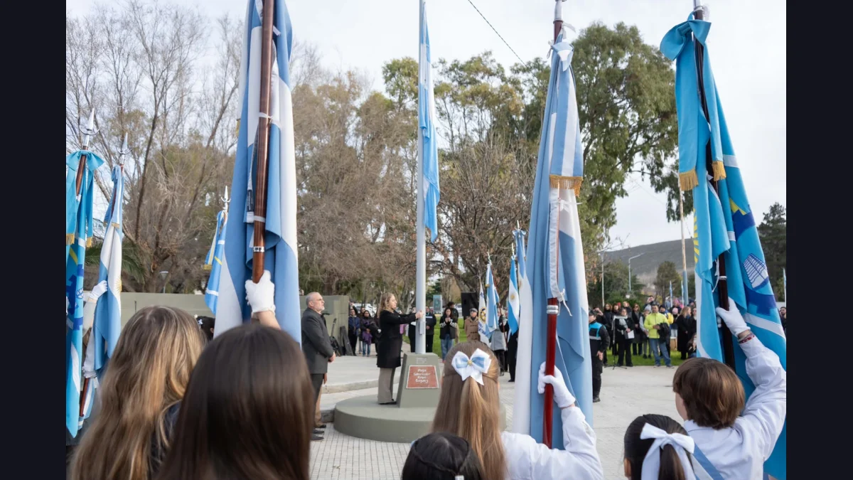 Rada Tilly conmemoró el 210° aniversario de la Declaración de la Independencia con un emotivo acto patrio